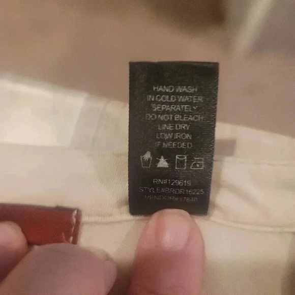 BKE Red Crochet Pheasant Boho Top Size S Vneck Henley BEIGE. EUC - Picture 8 of 10